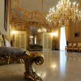 Decorazioni e affreschi realizzati dai Prayer all'interno del Palazzo della Prefettura di Bari